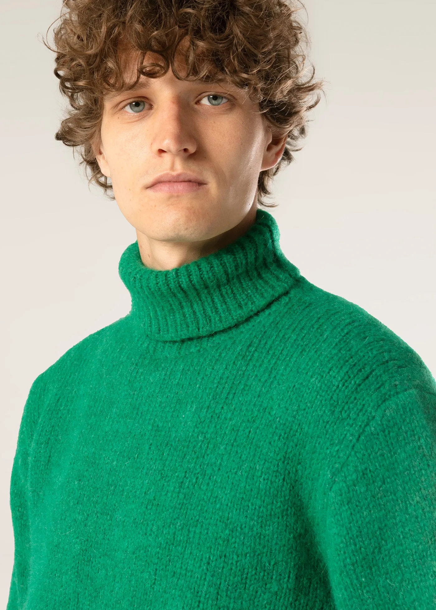 AAMINTORE GREEN WOOL TURTLENECK