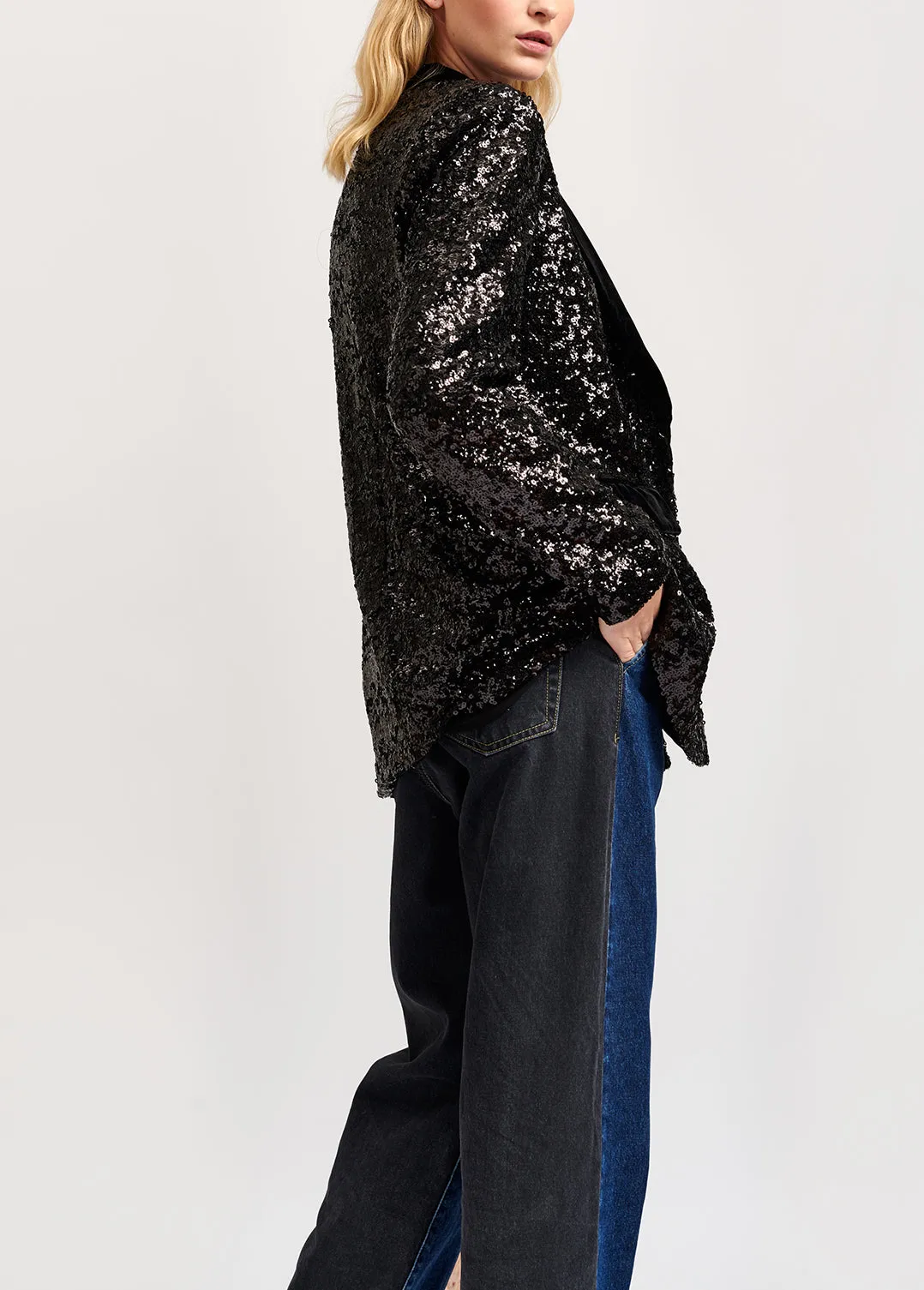 Black sequined double-breasted blazer