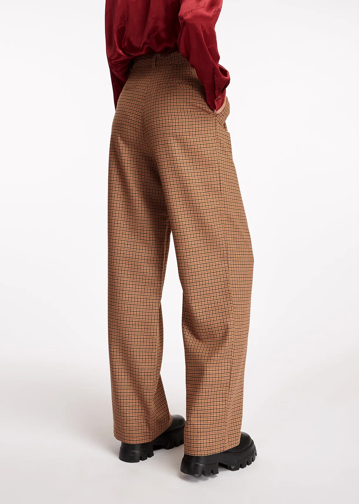 Brown checked wide-leg pants