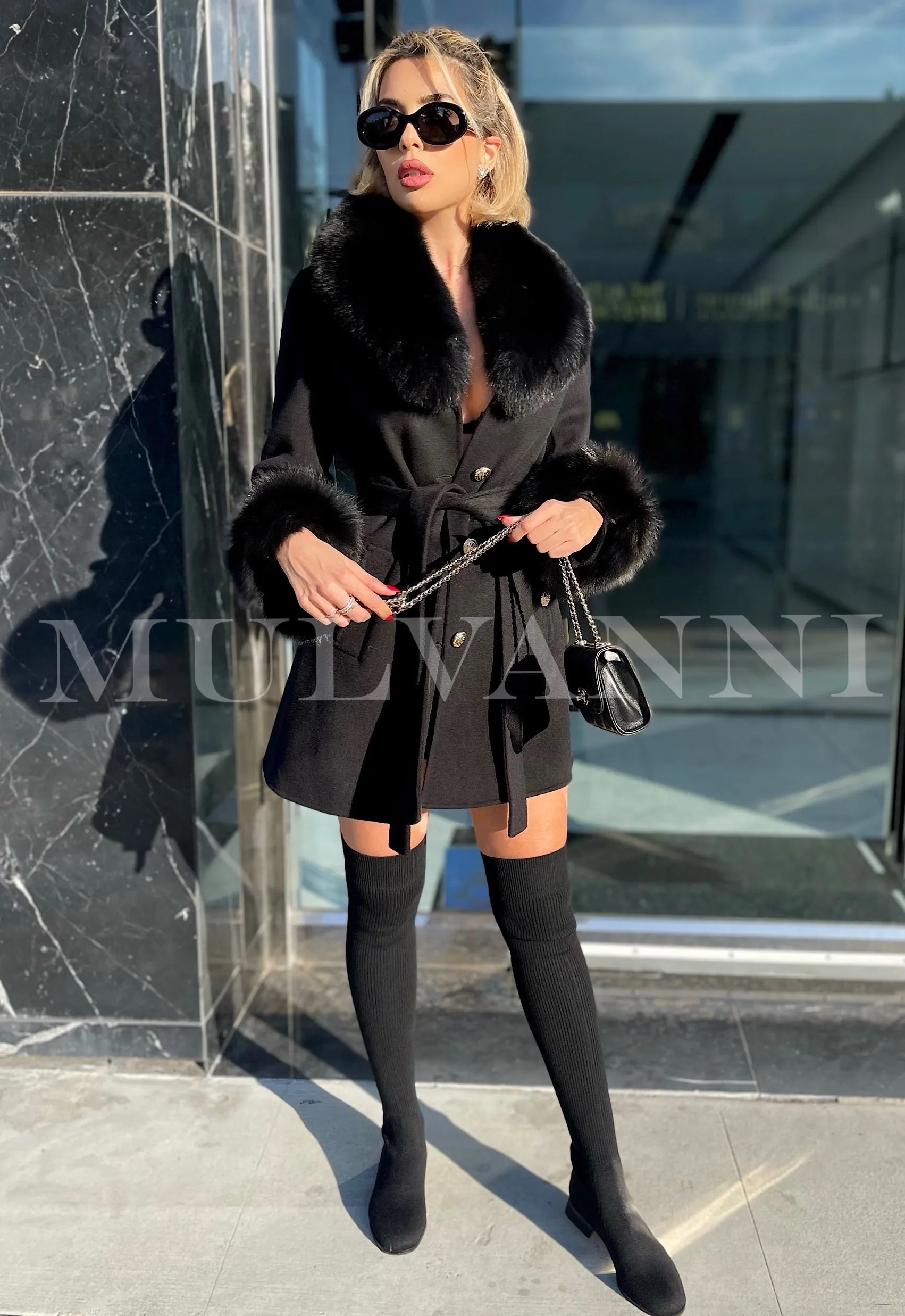 ELINOR Black Cashmere Coat with Fox Fur