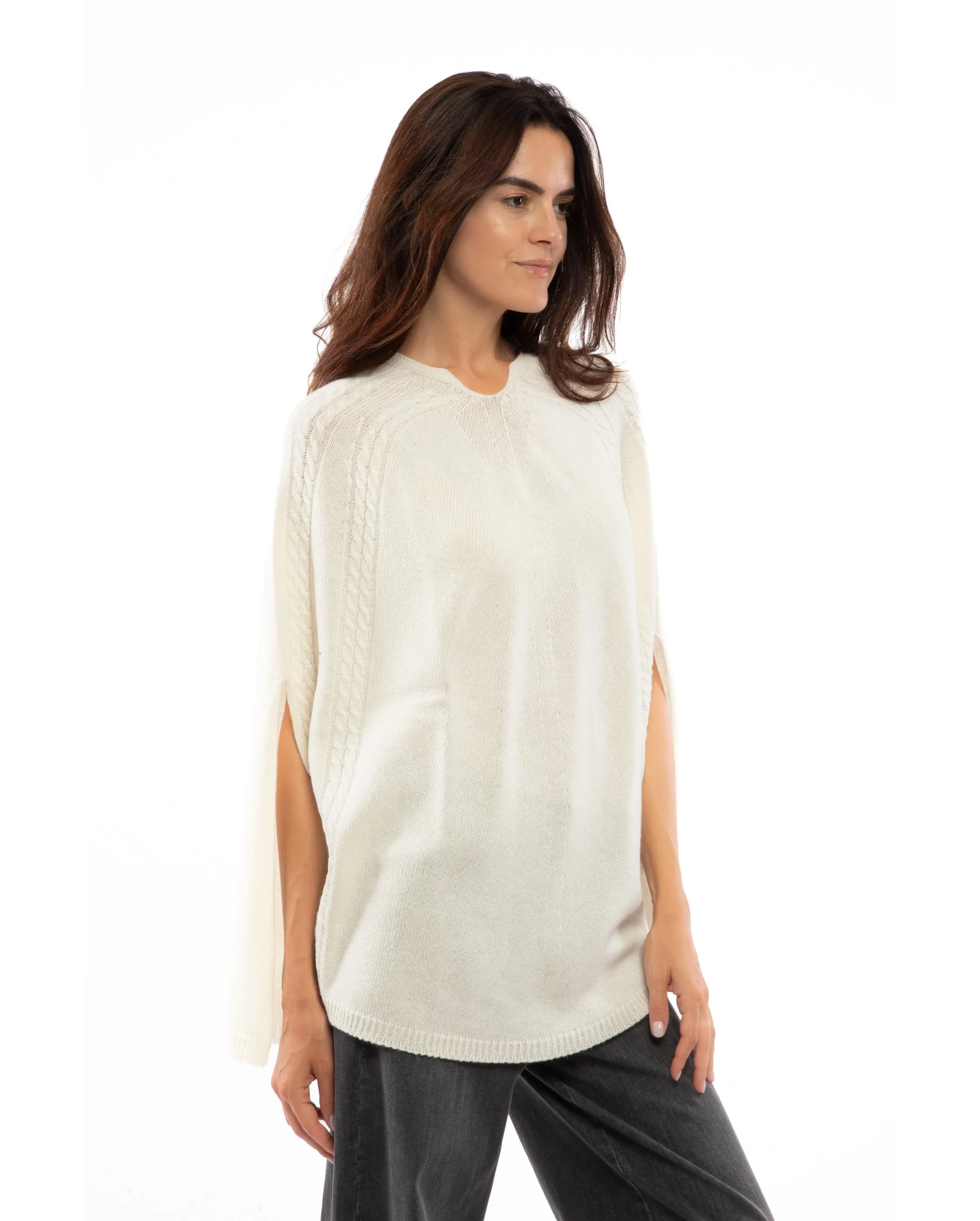 NEW FALL 24 - Women's Pure Cashmere Elegant Cable Knit Poncho Black