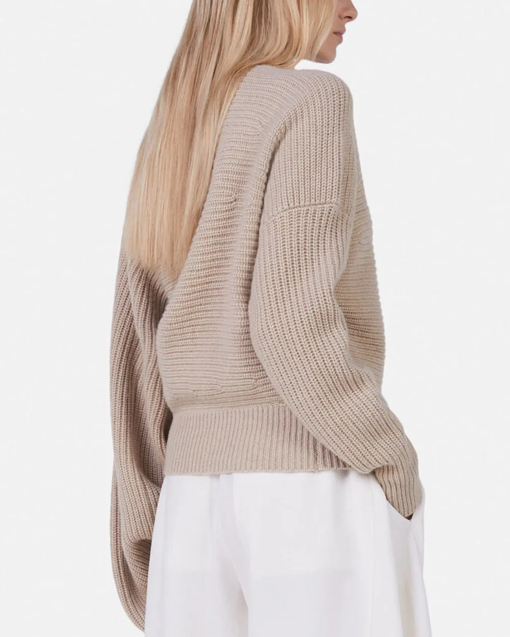 Oat Ribbed Cashmere Turtleneck Sweater