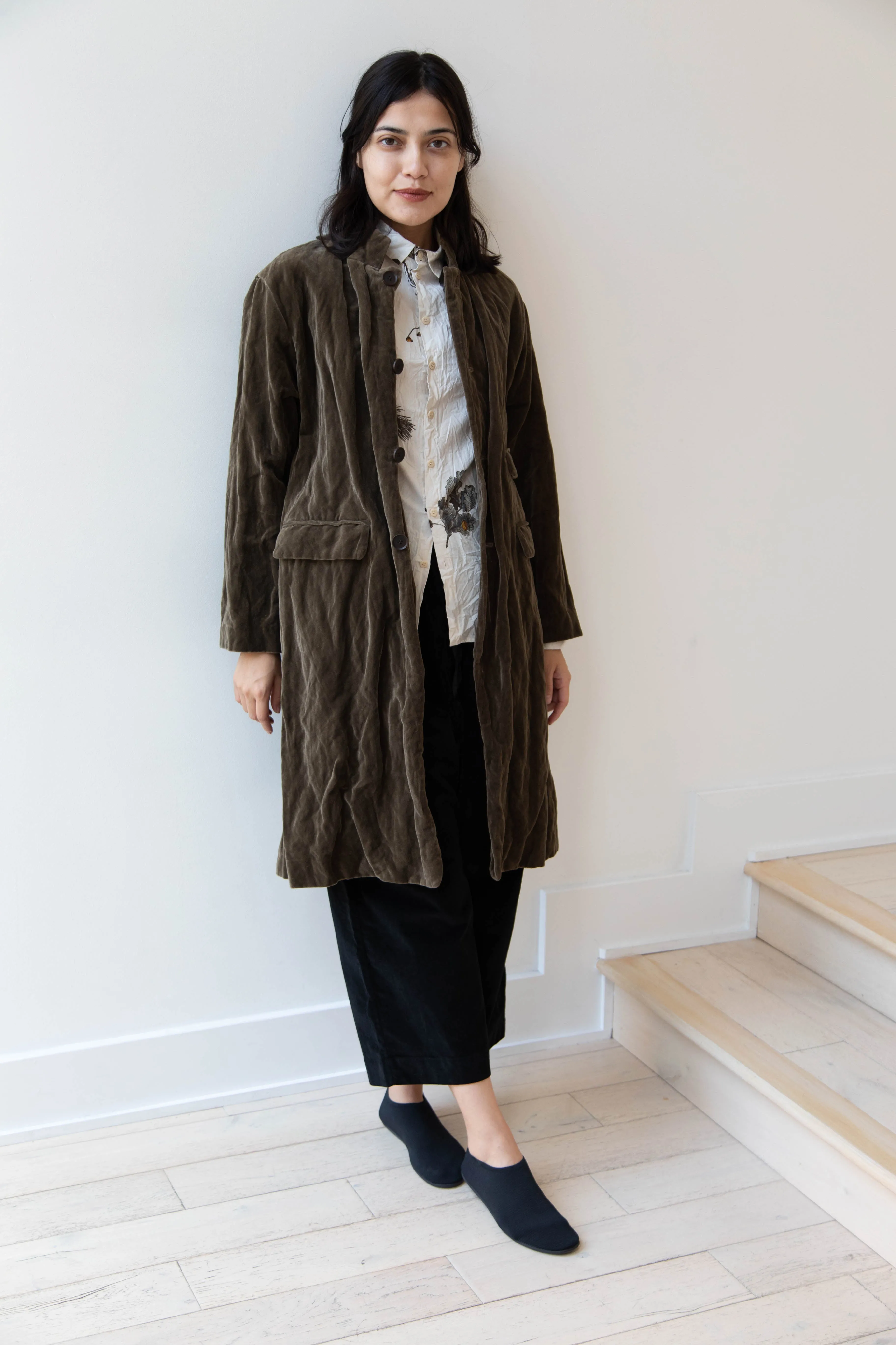 Pas de Calais | Velvet Coat in Khaki