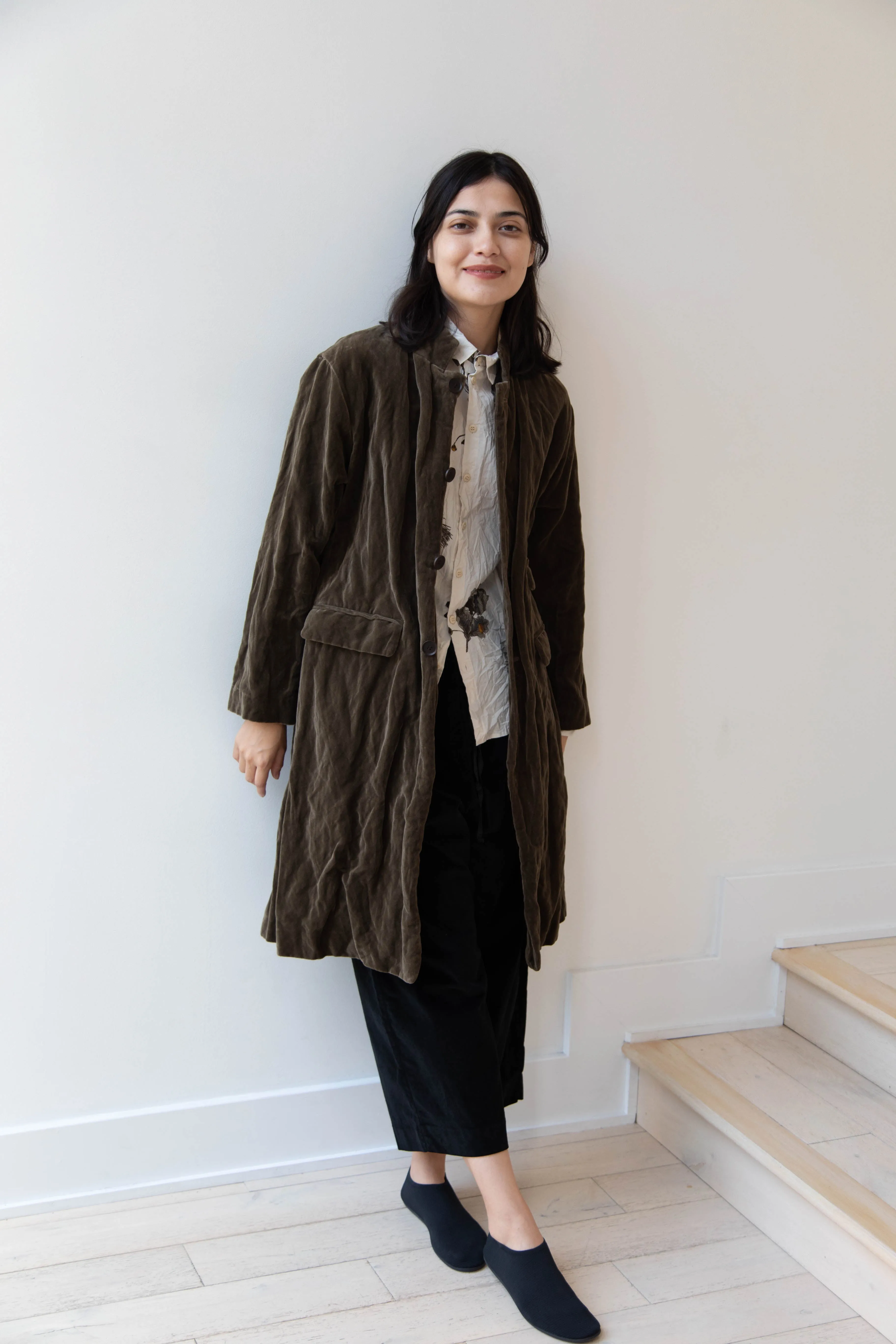 Pas de Calais | Velvet Coat in Khaki