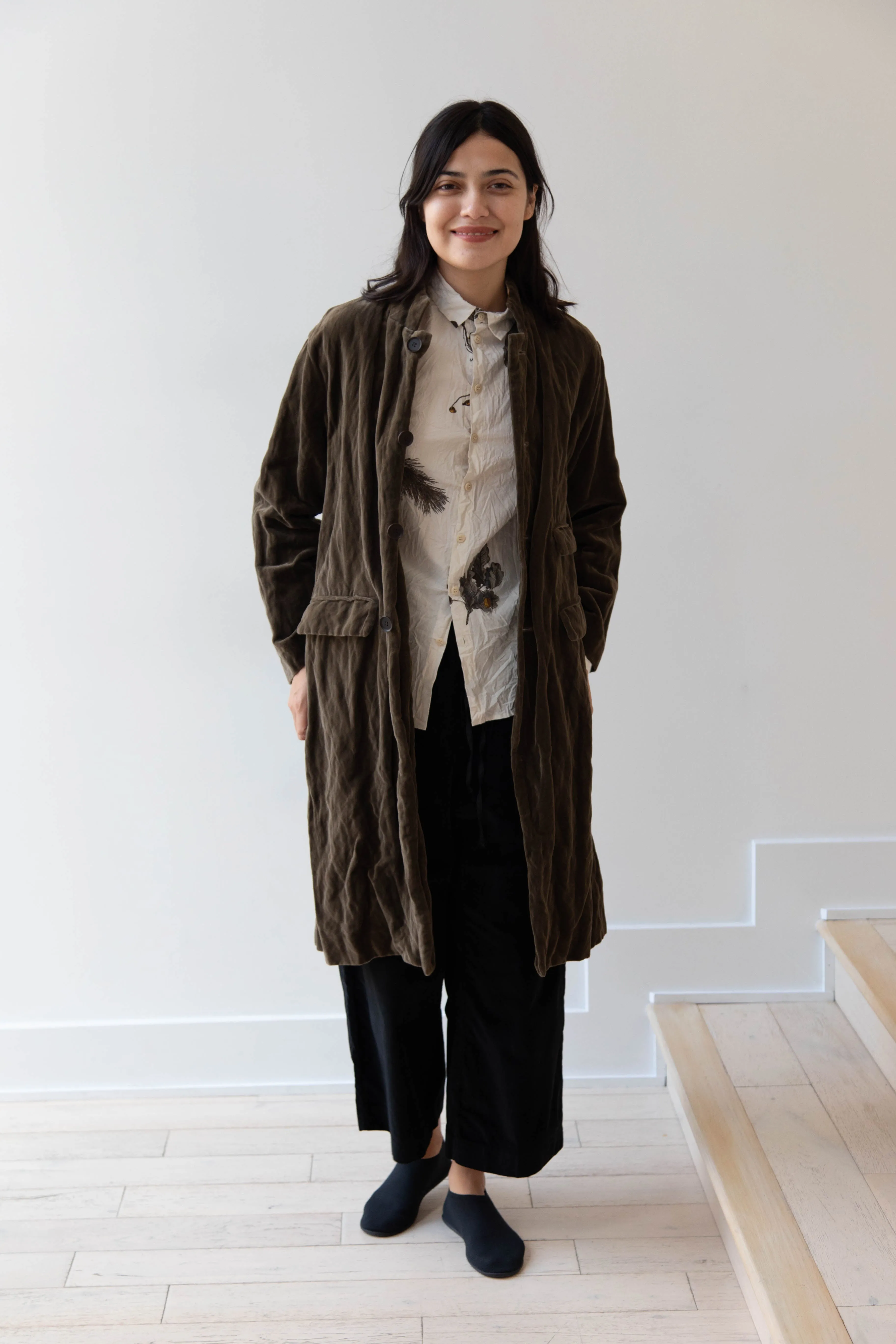 Pas de Calais | Velvet Coat in Khaki