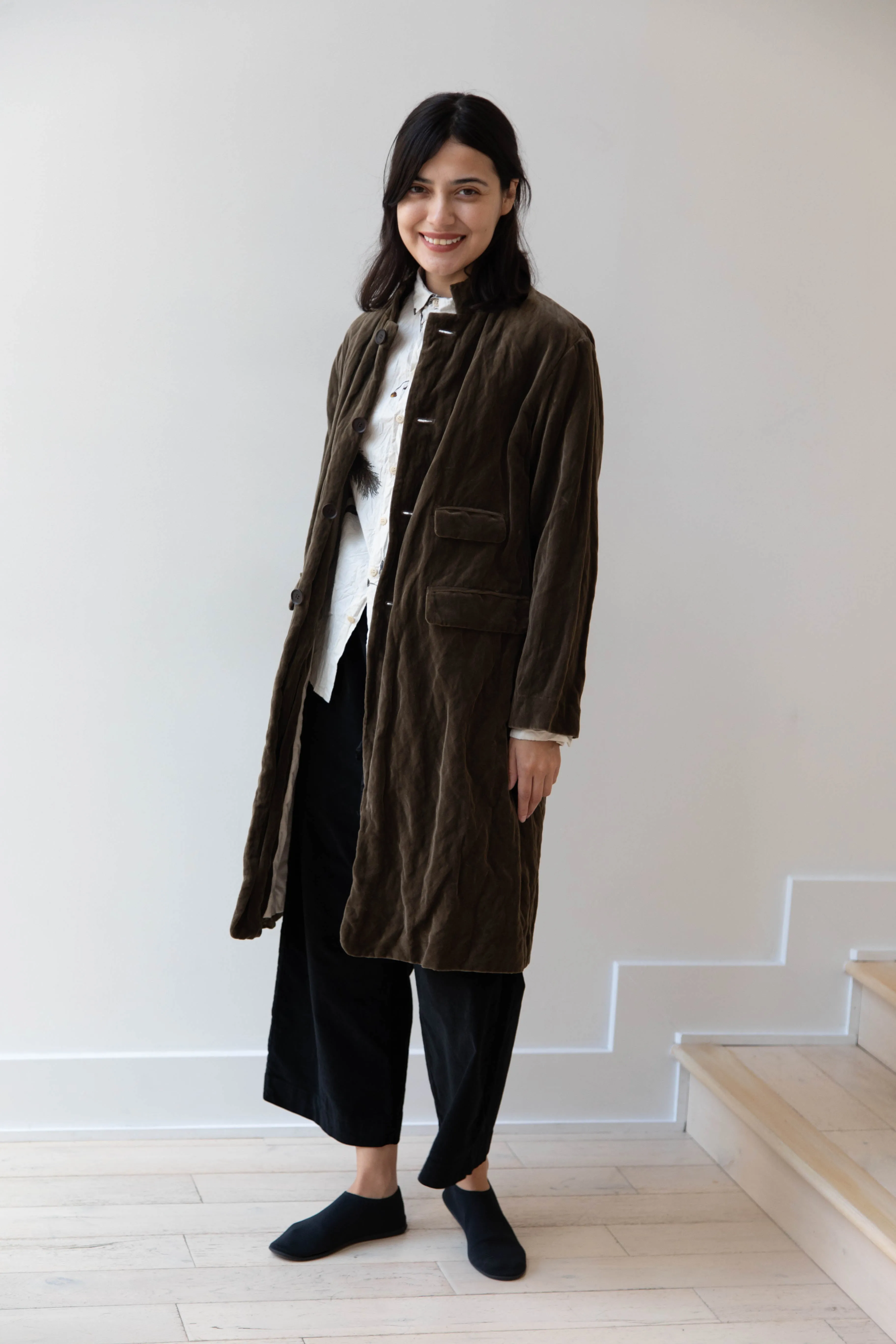 Pas de Calais | Velvet Coat in Khaki