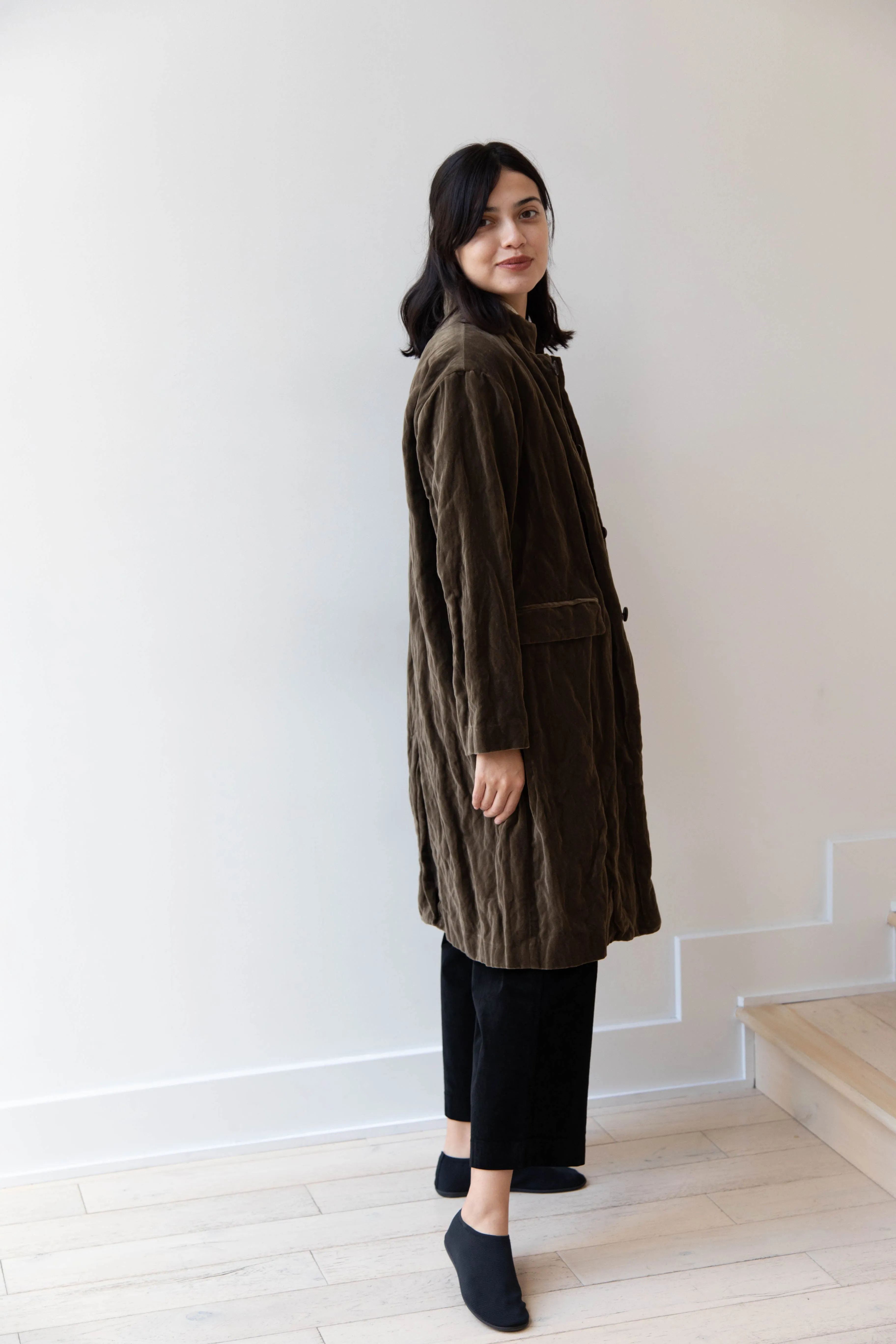 Pas de Calais | Velvet Coat in Khaki