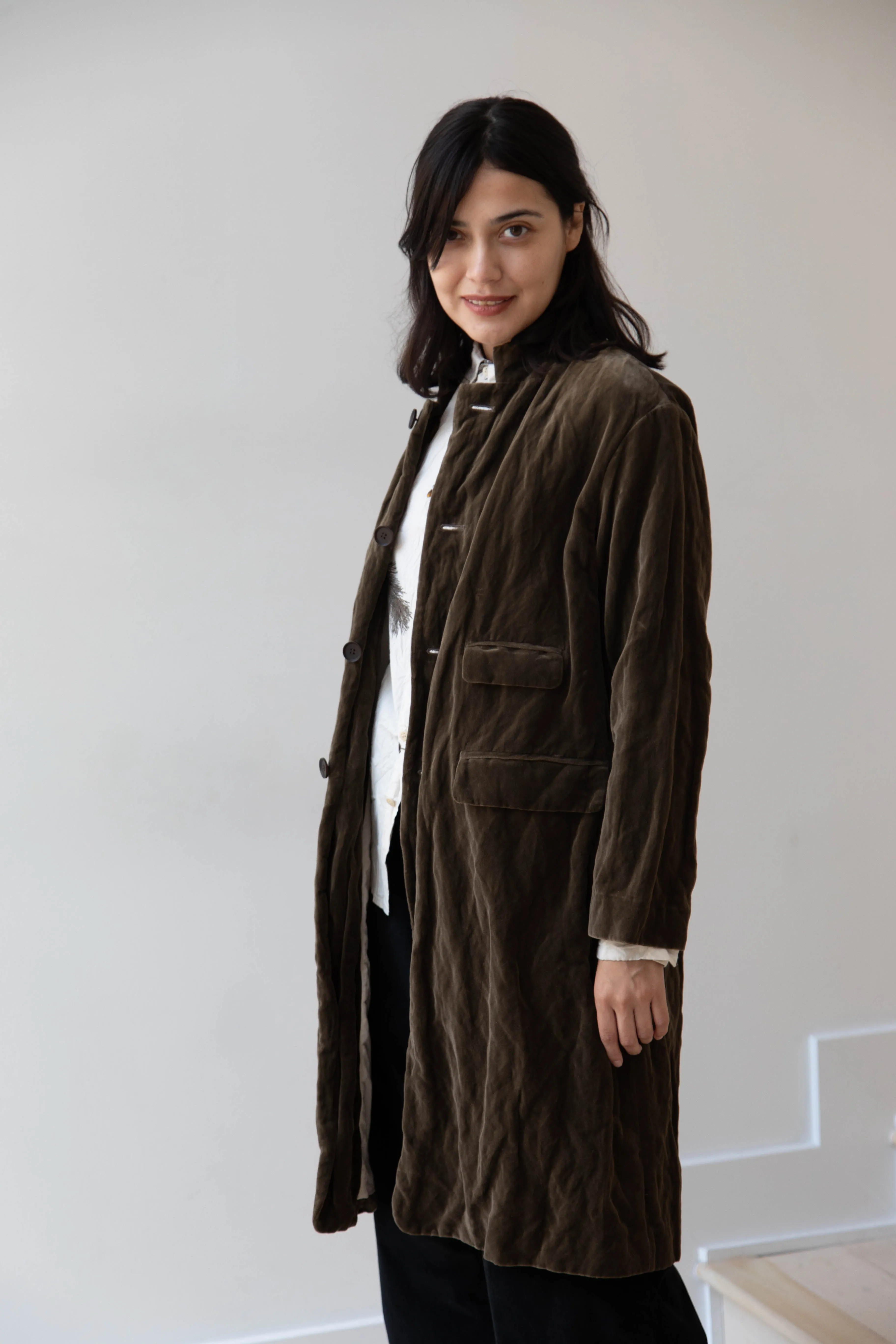 Pas de Calais | Velvet Coat in Khaki