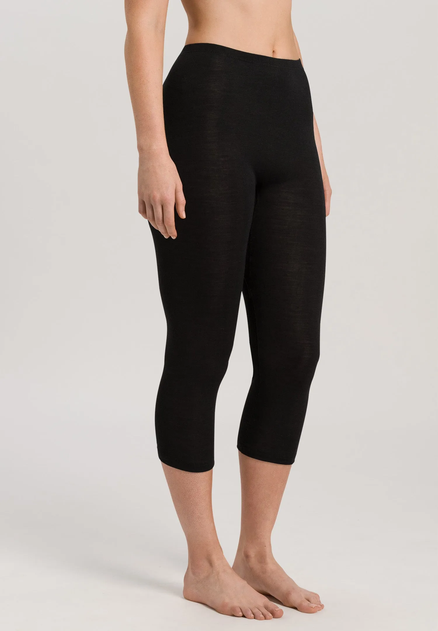 Woolen Silk W Wool and Silk Cropped Leggings | Black 71419-018